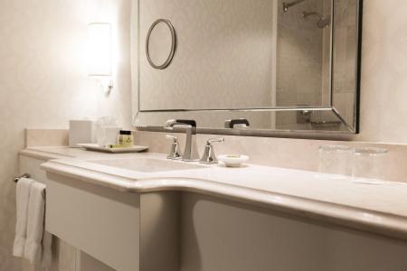 InterContinental Chicago Magnificent Mile by IHG - 9
