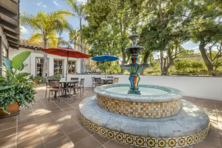 Best Western Plus Hacienda Old Town - 23