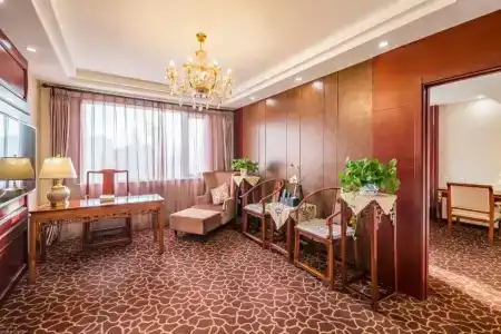 Beijing Commercial Business - 129