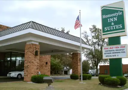 Homestyle Inn & Suites - 12