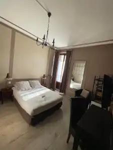 Authentic by Balladins, Hôtel le Carré d'Aix - 45
