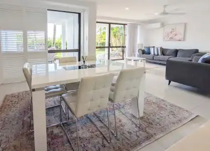 The Noosa Apartments - 210