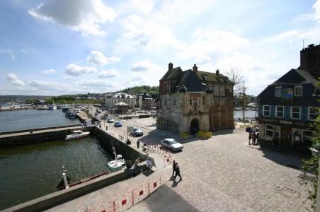 Best Western Le Cheval Blanc - Vieux Port - 98