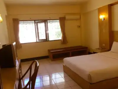 Pattaya at Nine - 28