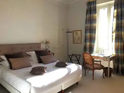 Château Des Alpilles - 87