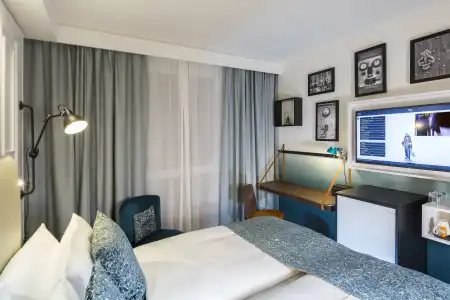 Indigo Dresden - Wettiner Platz by IHG - 37