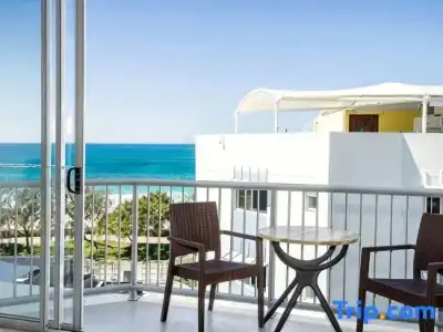 Rolling Surf Resort - 71