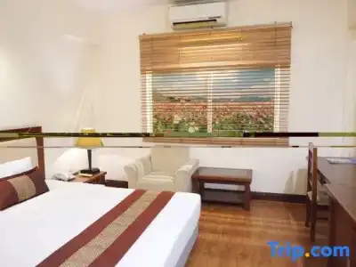 Dong Khanh - 37
