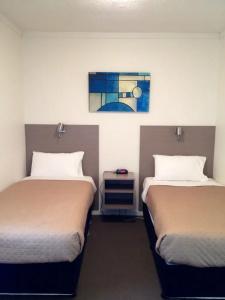 Adina Place Motel Apartments - 28