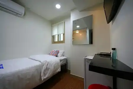 Star Guest House - 55