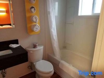 Motel 6 Cranbrook, BC - 67