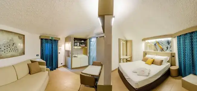 Calanica Residence - 39