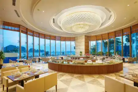 Wyndham Legend Halong - 28