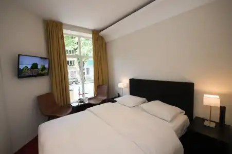 Rembrandtplein B&B - 20