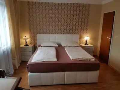 Rheinischer Hof - 4