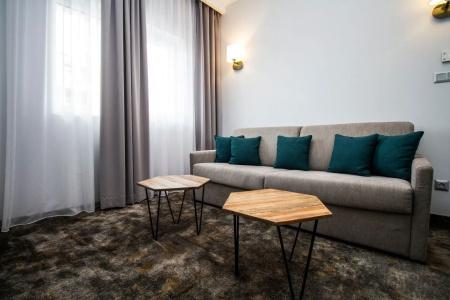 Best Western Plus Premium Inn - 54