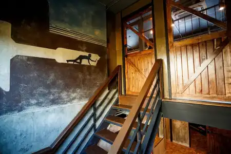 Episode 11 Hostel Sukhumvit - 14
