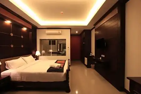 Baan Ratchiangsaen - 93