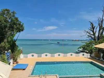 Anyavee Nam Mao Beach Resort - 1
