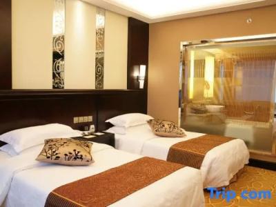 Kunming Green Land - 80
