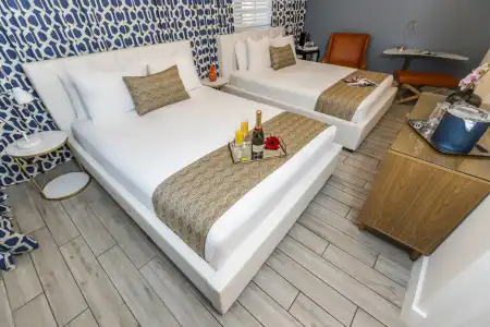 Oceanside and Suites - 34
