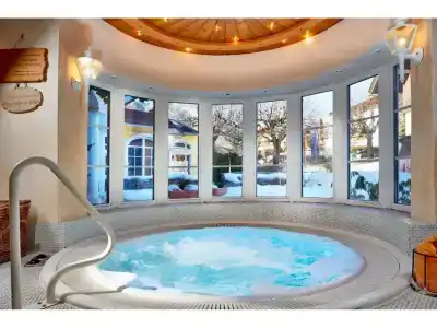 Romantikhotel - 11