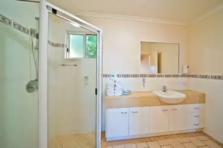 Shingley Beach Resort - 7