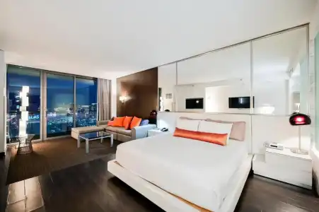 Beautiful Palms Place Suite - 547