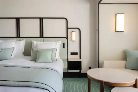 Mondrian Cannes - 1