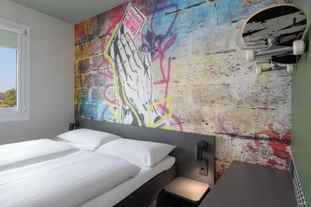 Felix Darmstadt - 33