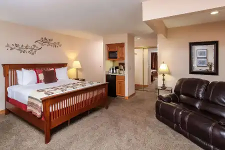 Quality Inn Oakwood - 37