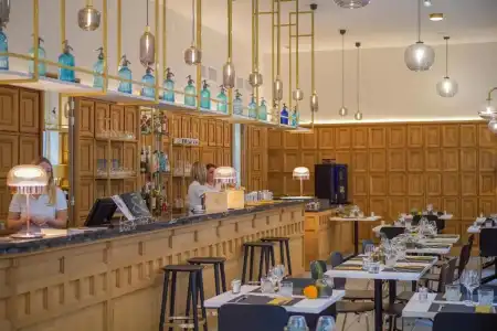 Globe et Cecil Hôtel - 17