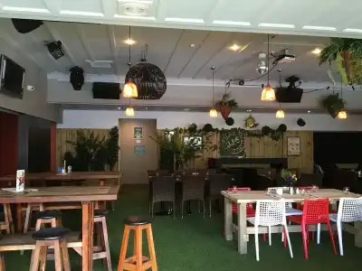 Poenamo - 18