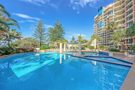 Oceana on Broadbeach - 11