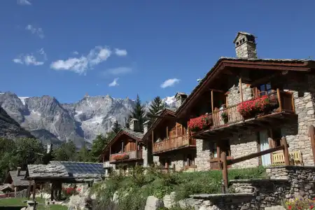 Au Coeur Des Neiges Spa & E-bike - 15