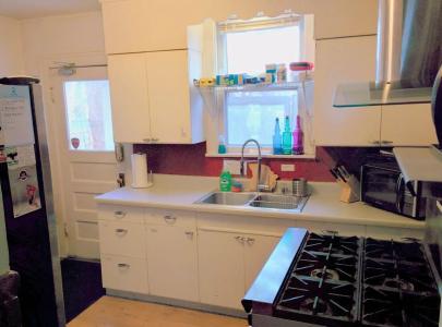 The Wayfaring Buckeye Hostel - 11