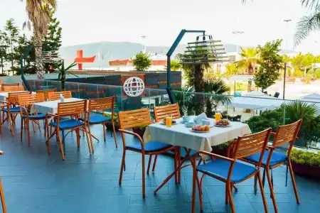 Vlora International - 18