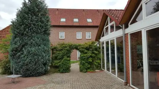 Zum Gesundbrunnen - 8