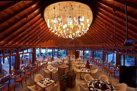 Constance Halaveli Maldives - 16