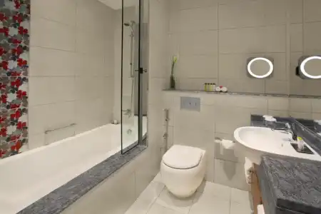 DoubleTree by Hilton & Residences Dubai Al Barsha - 48