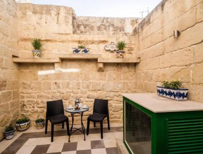 Julesy's Bnb - 19