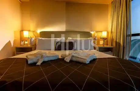 Cullinan Hplus Premium - 279