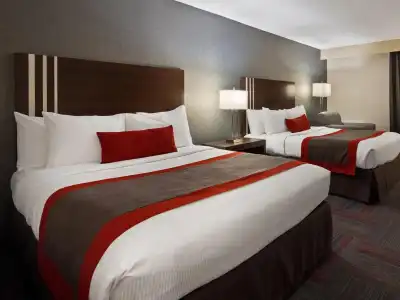 Best Western Plus Toronto Airport - 33