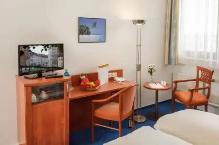 Best Western Comfort Business - 89