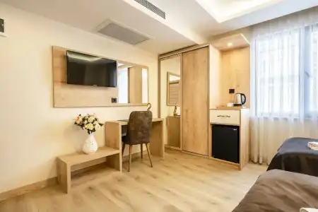 Emin Palace - 5