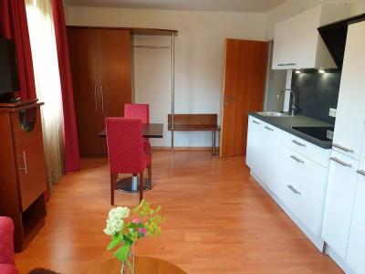 Via Roma - 86
