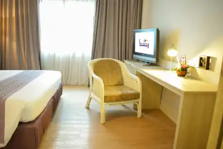 Trang - 27