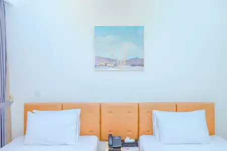 Sea Breeze Resort - 341