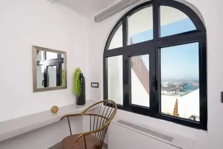 Daydream Luxury Suites - 111
