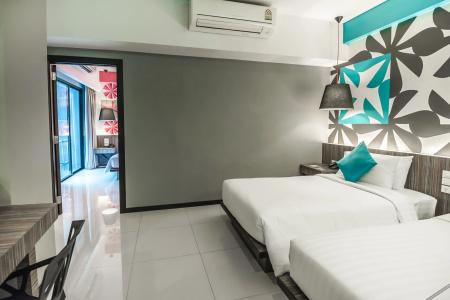 J Residence - 11